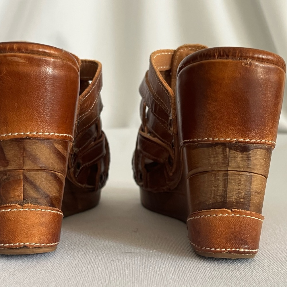 Bed Stu GINA II Wood Wedge Strappy Open Toe Leather Sandals - Picture 5 of 12